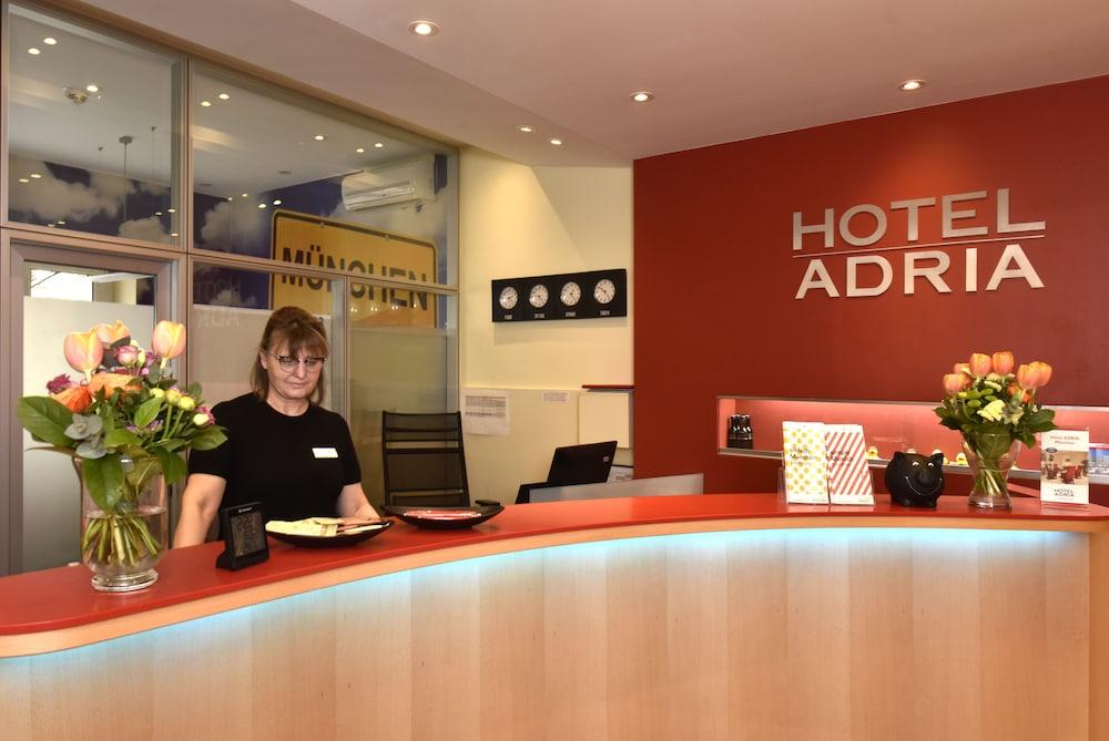 Hotel Adria Muenchen Экстерьер фото